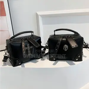 Black Gothic Punk Square Pu Leather Crossbody Handbags