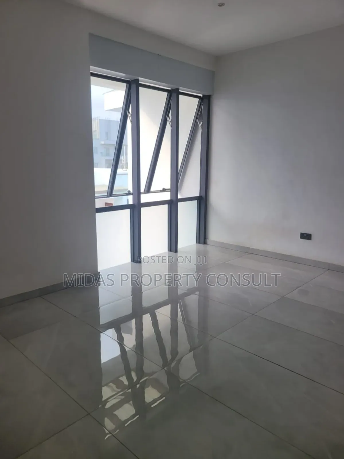 Furnished 2bdrm Apartment in Christine Gardens, Cantonments for rent