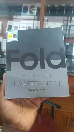 New Samsung Galaxy Z Fold4 256 GB Black