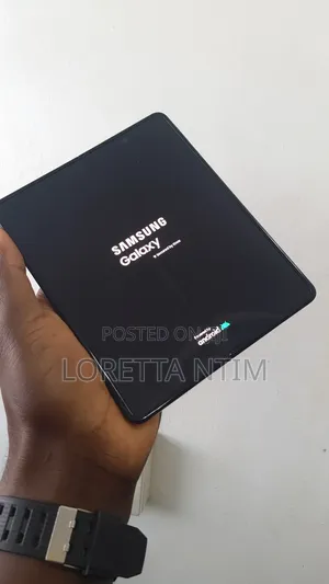 Samsung Galaxy Z Fold 3 256 GB Black