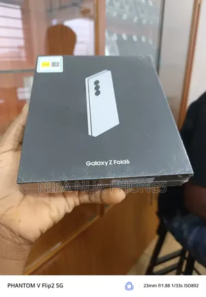 New Samsung Galaxy Z Fold6 512 GB Gold