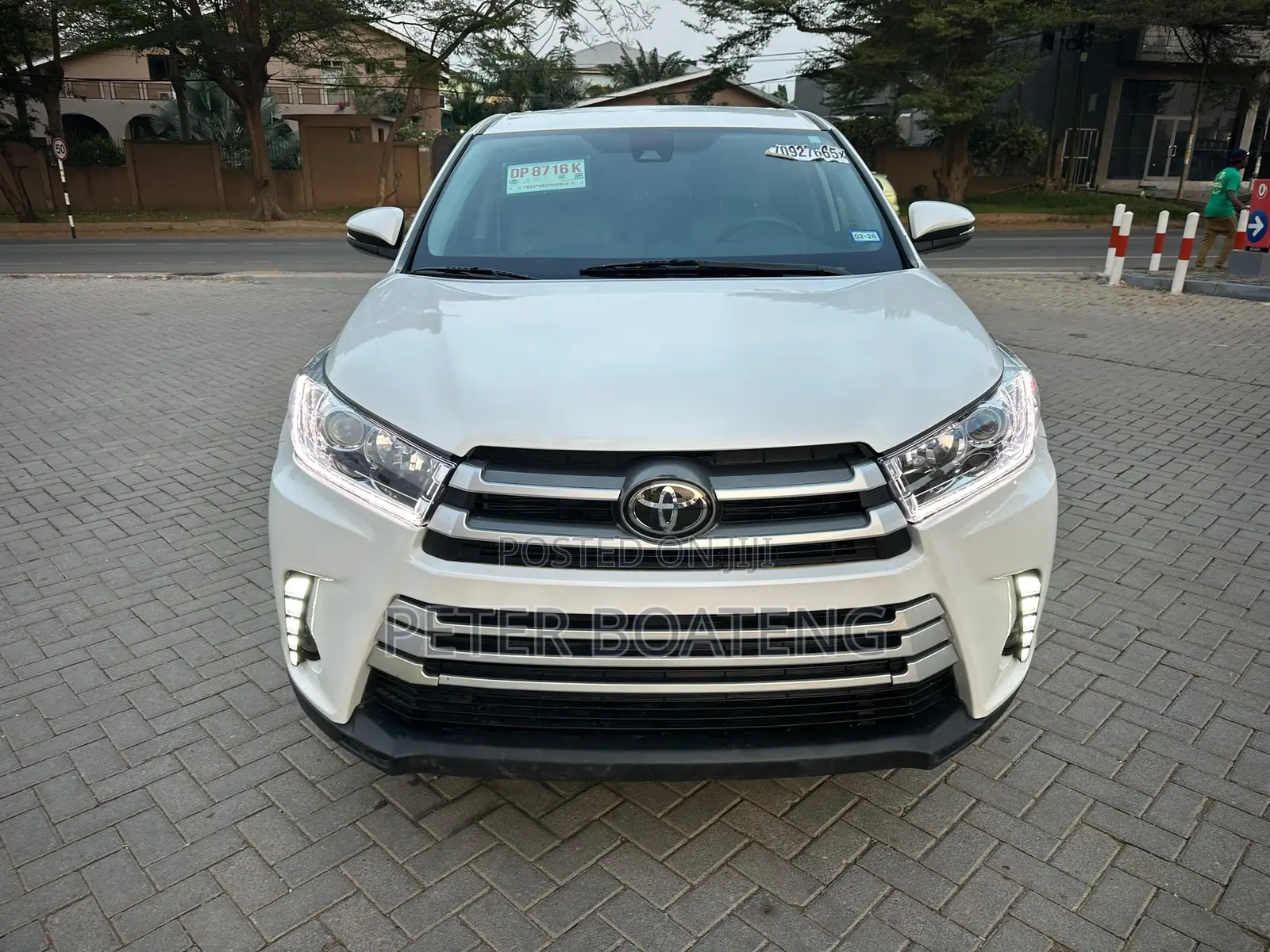 Toyota Highlander LE 4x2 (2.7L 4cyl 6A) 2018 White
