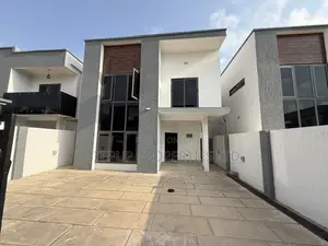 3bdrm House in East Airport for sale