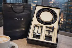 Tommy Hilfiger Reversible Leather Belt With Multiple Buckles