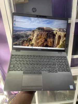 Laptop Dell Latitude 5501 16GB Intel Core I7 SSD 512GB