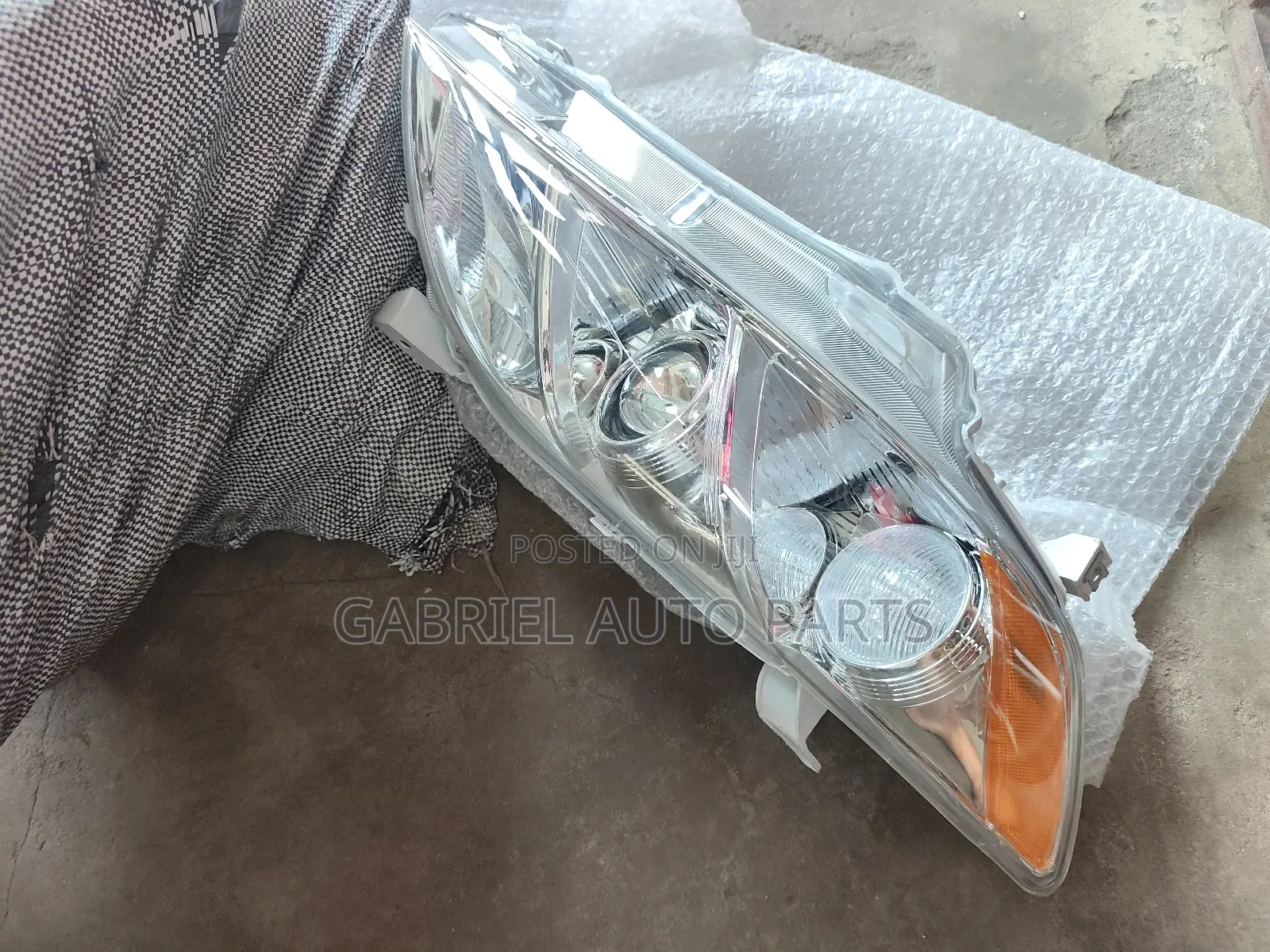 Toyota Camry Headlight 2008 09