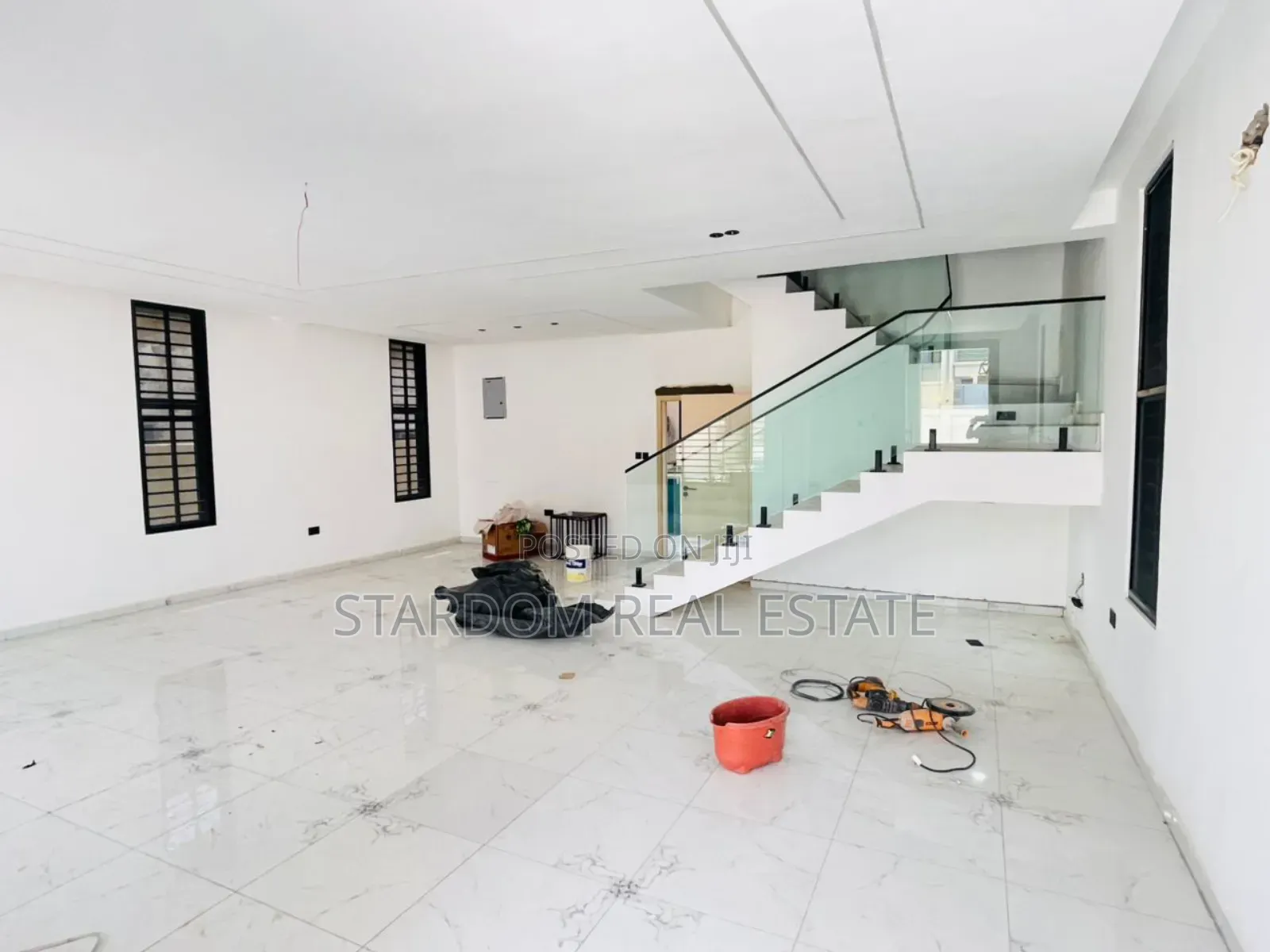 3bdrm Duplex in East Legon Hills for sale
