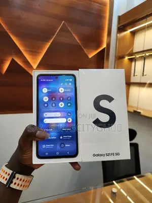 New Samsung Galaxy S21 FE 5G 128 GB Black