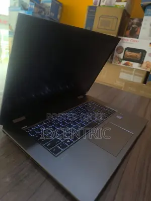 Laptop HP ZBook Studio G5 4GB Intel Xeon SSD 512GB