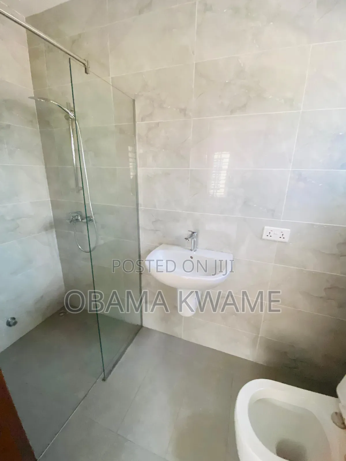 4bdrm Duplex in Laryea Homes, Achimota for rent