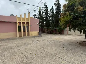6bdrm House in Ga South Municipal for sale