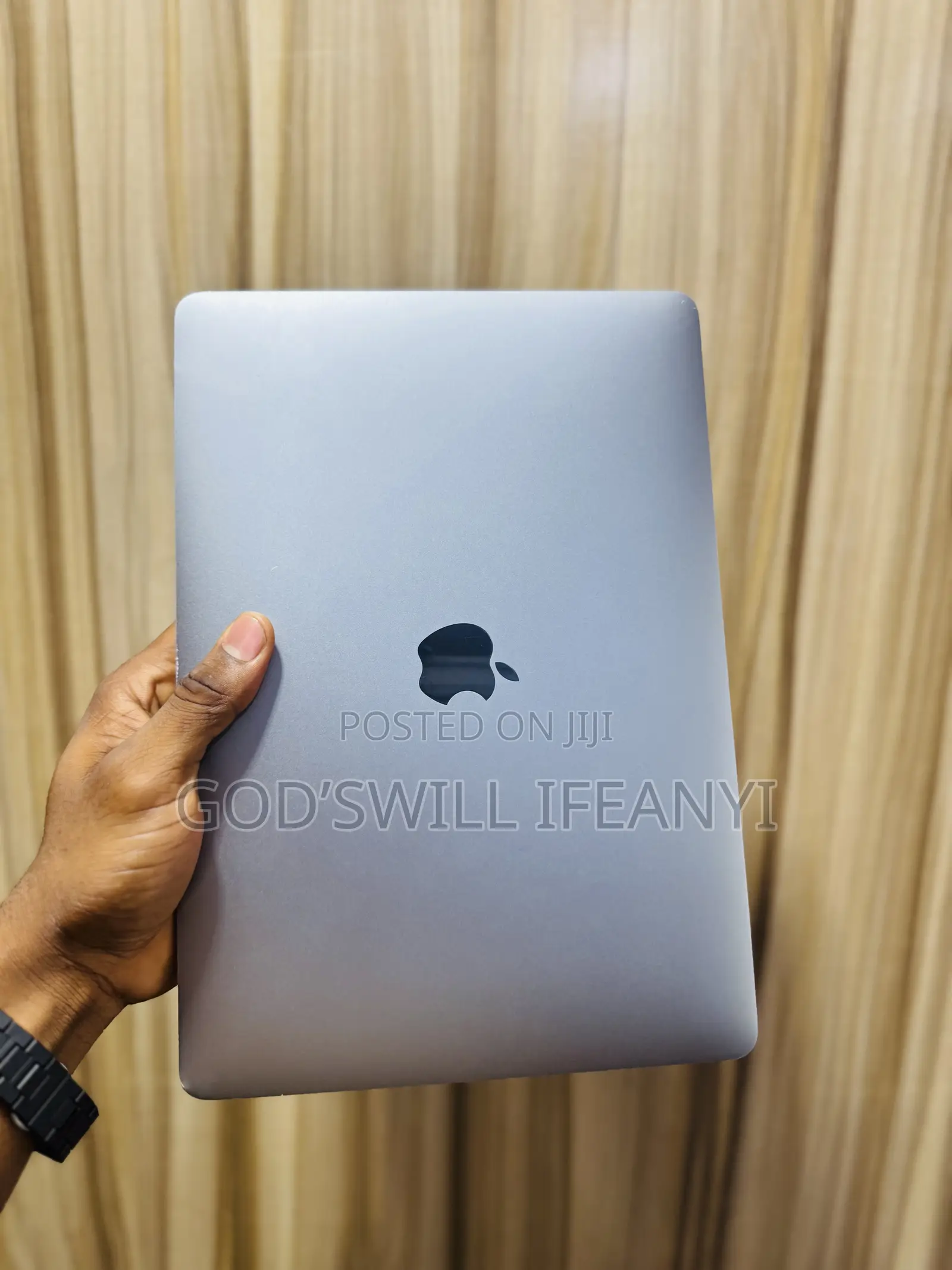 Laptop Apple MacBook Air 2018 8GB Intel Core i5 SSD 256GB