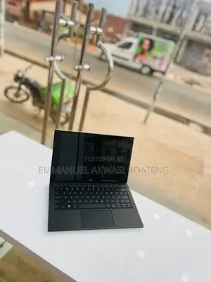 New Laptop Dell XPS 13 9370 8GB Intel Core i5 SSD 256GB