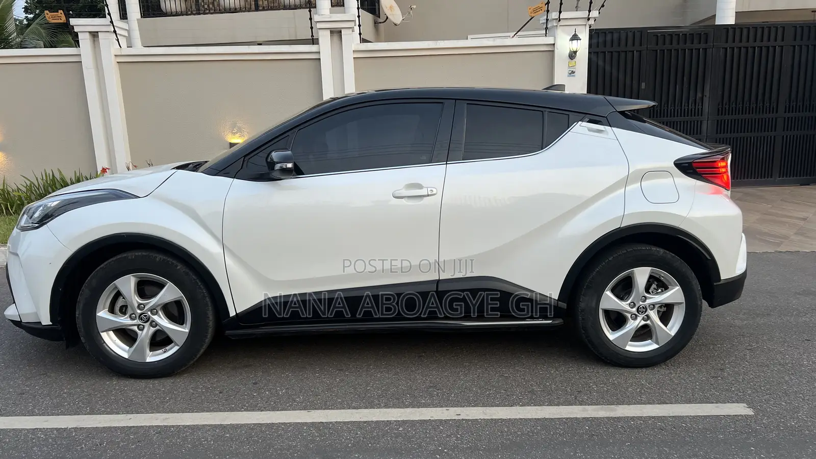 Toyota C-HR 2019 White