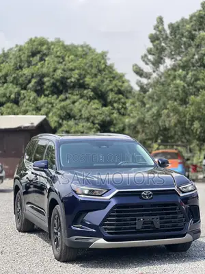 New Toyota Grand Highlander XLE 2025 Blue