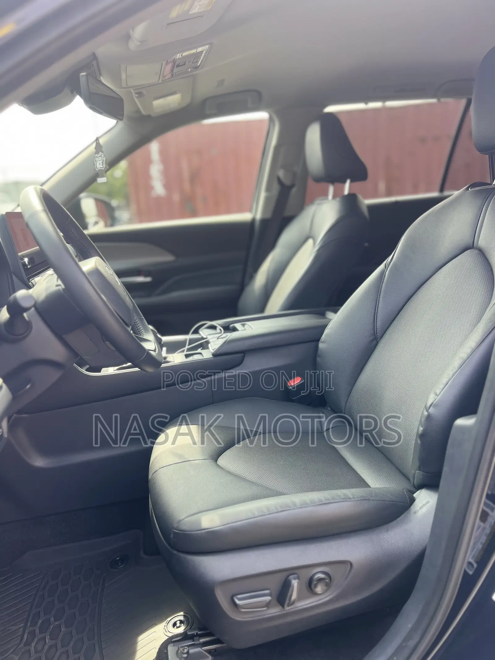 New Toyota Grand Highlander XLE 2025 Blue