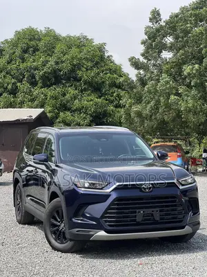 New Toyota Grand Highlander XLE 2025 Blue