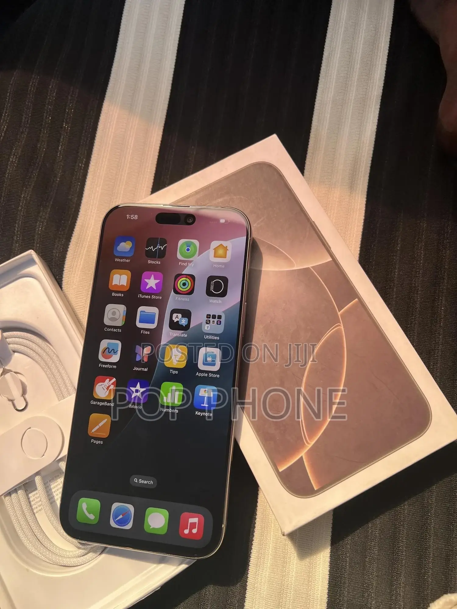 Apple iPhone 16 Pro Max 256 GB Silver