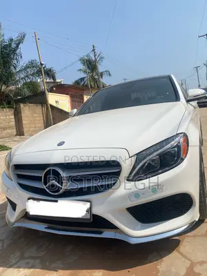 Mercedes-Benz C300 2017 White