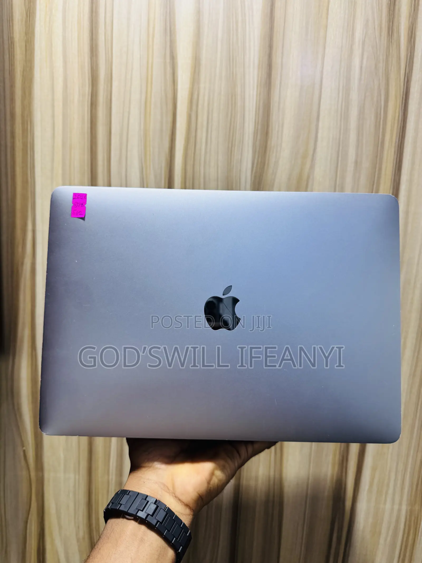 Laptop Apple MacBook Pro 2020 8GB Intel Core I5 SSD 512GB