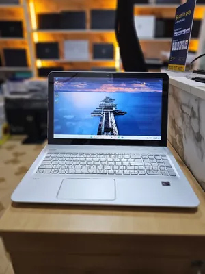 Laptop HP Envy 15 8GB AMD HDD 1T