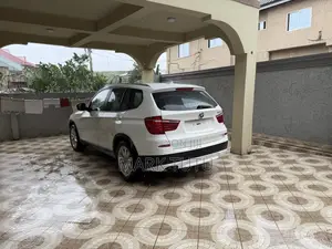 BMW X3 xDrive28i 4dr SUV AWD (2.0L 4cyl Turbo 8A) 2014 White