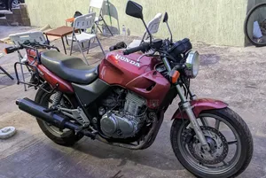 Honda CB 2003 Red