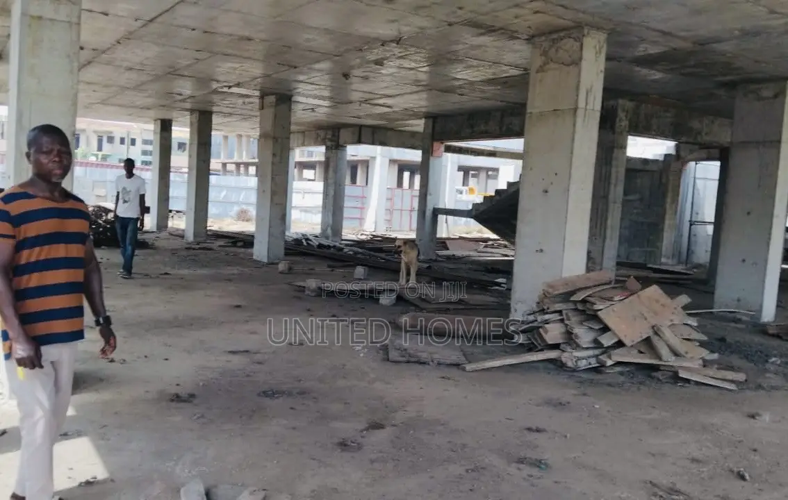 Commercial Property for Sale at Tema Community 1