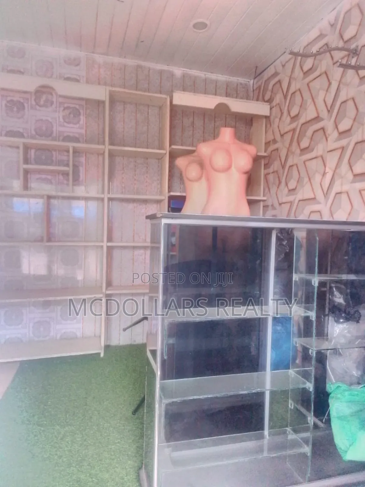 Container for Rent/ Sale, 450 a Month