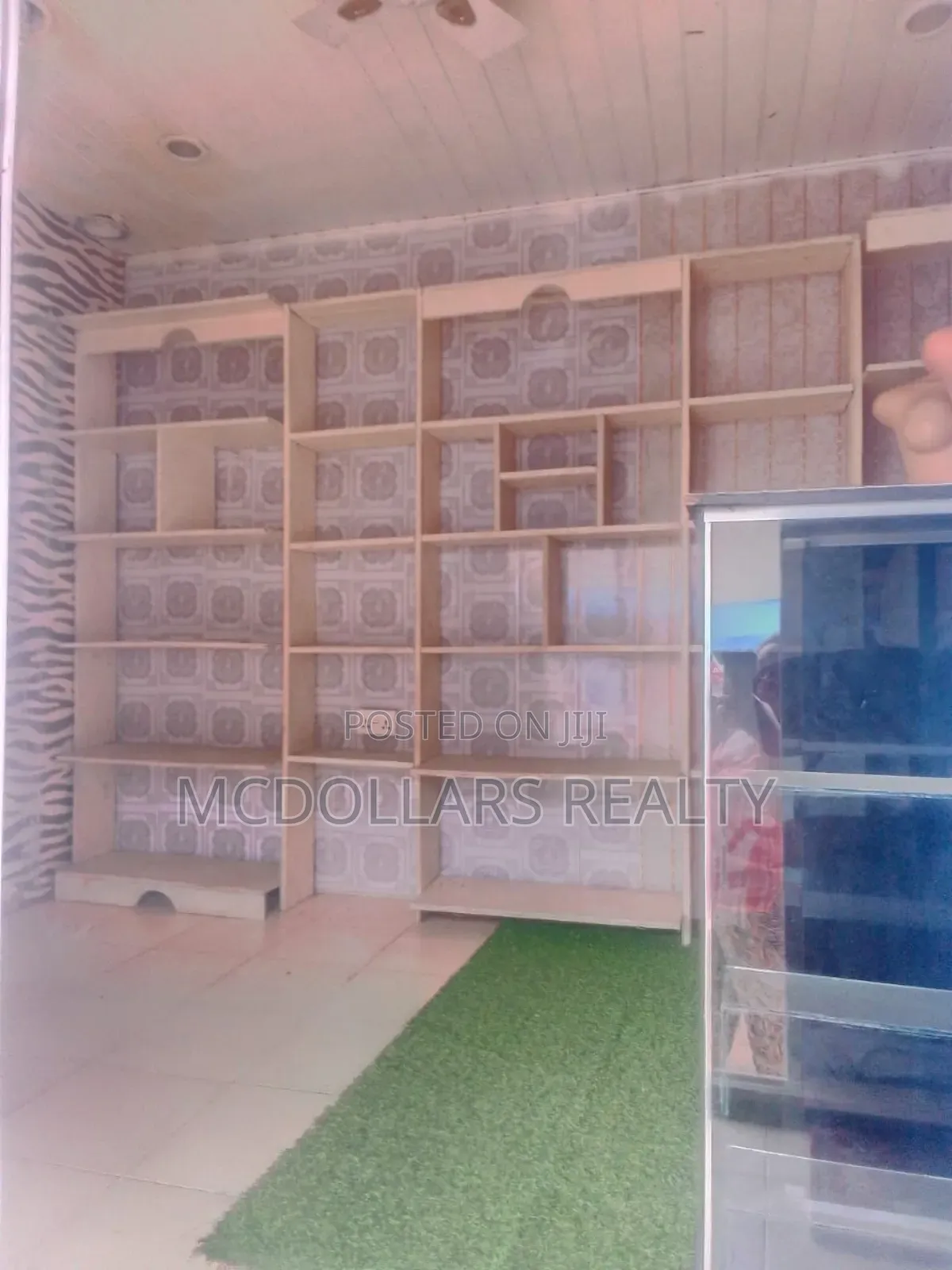 Container for Rent/ Sale, 450 a Month
