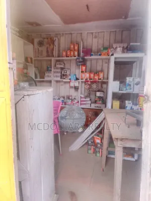 Container for Sale 20,000 Cedis, Container Will Be on Land