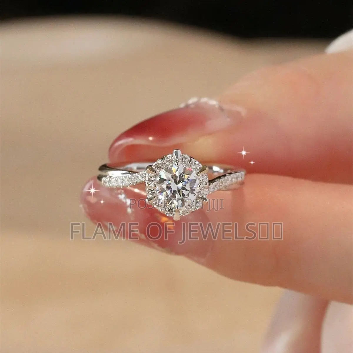 Curled Silver Cherish Ring for Promise