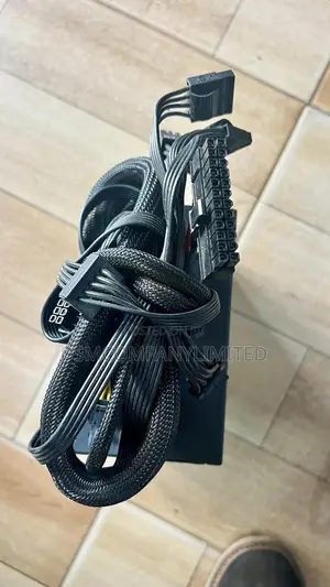 Corsair Hx520w
