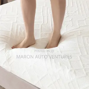 Brand New Memory Foam Matress.