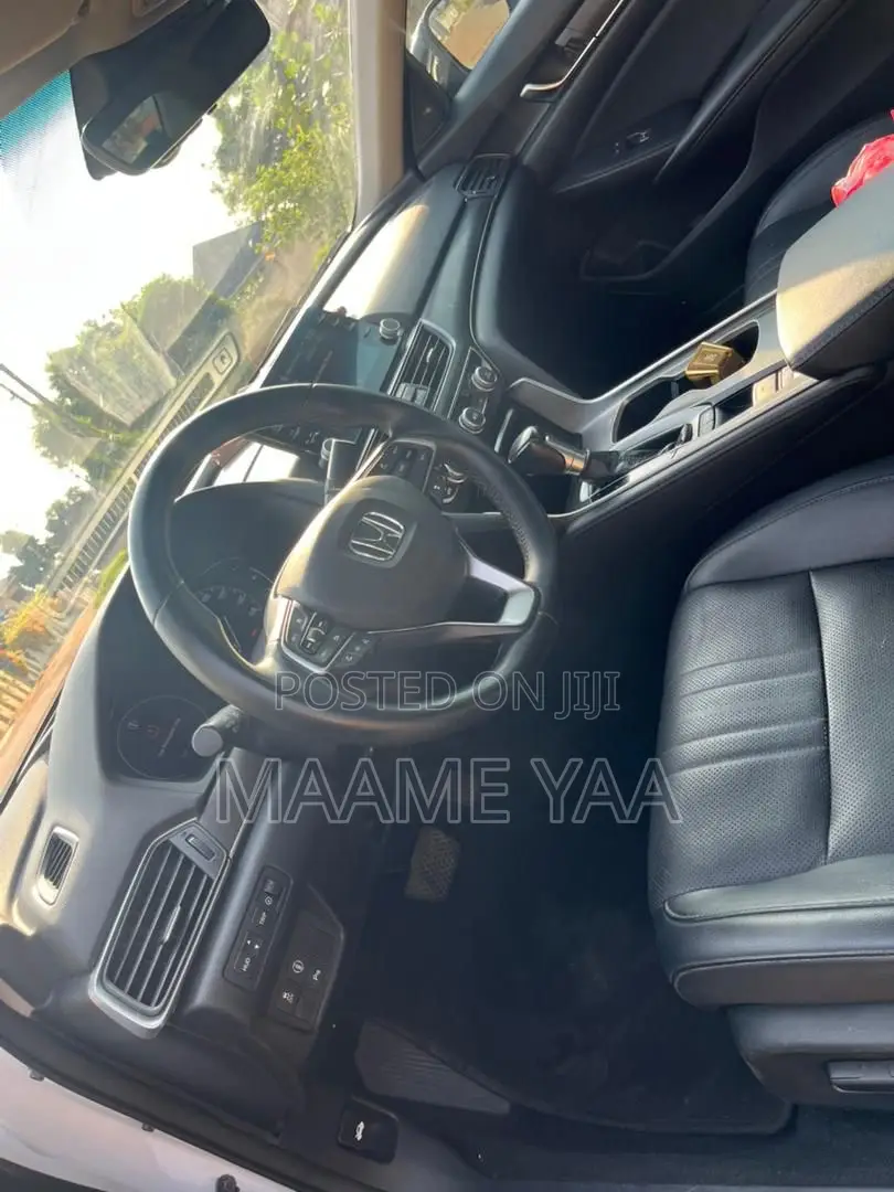 Honda Accord Touring 2018 White