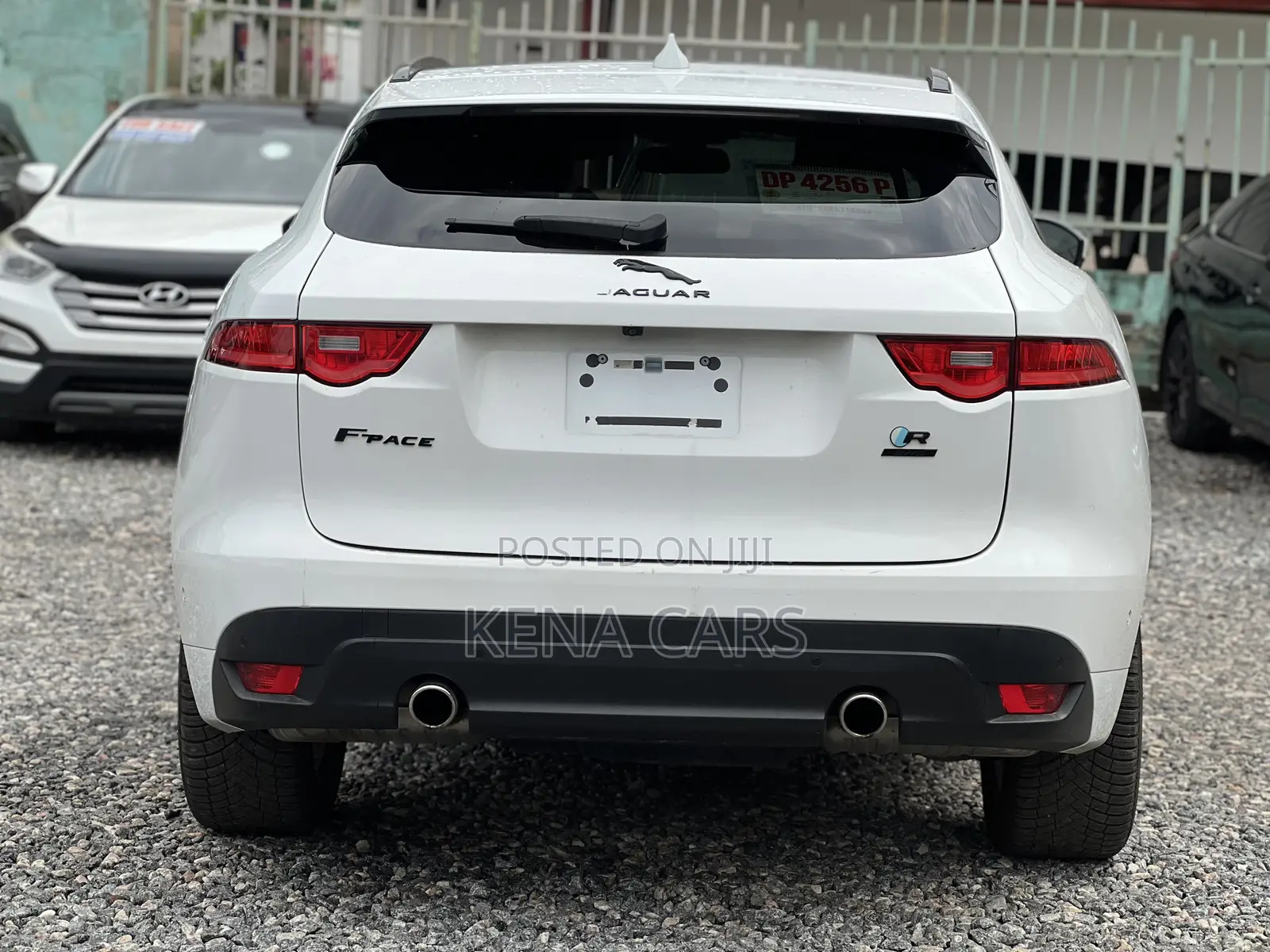 Jaguar F-Pace 2017 White