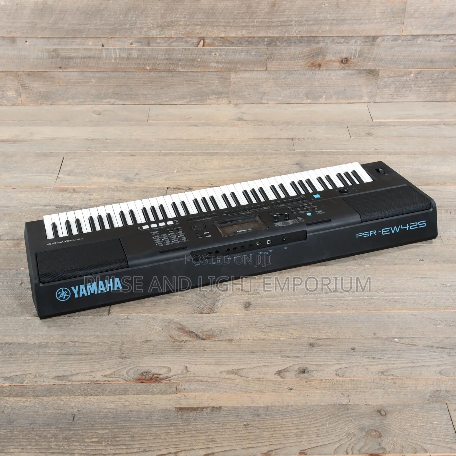 Yamaha PSR-Ew425 76-Key Portable Arranger(Keyboard)