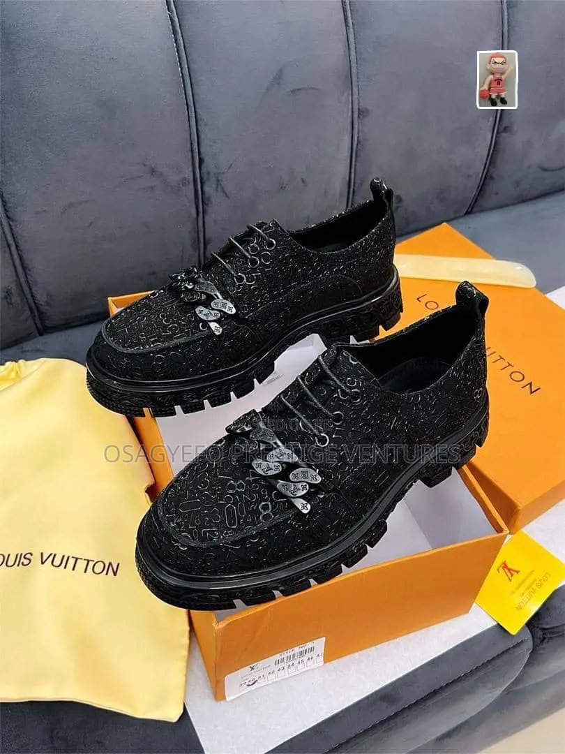 High Quality Louis Vuitton Shoe Black