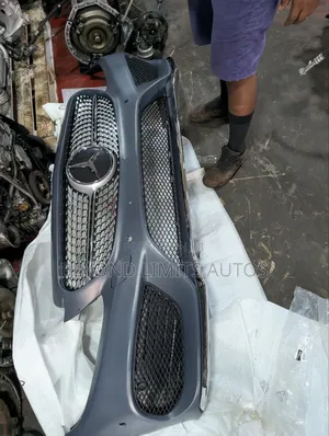 Mercedes Benz C300 /W205 2016,2017,2018,2019,20 Complete Front Bumper