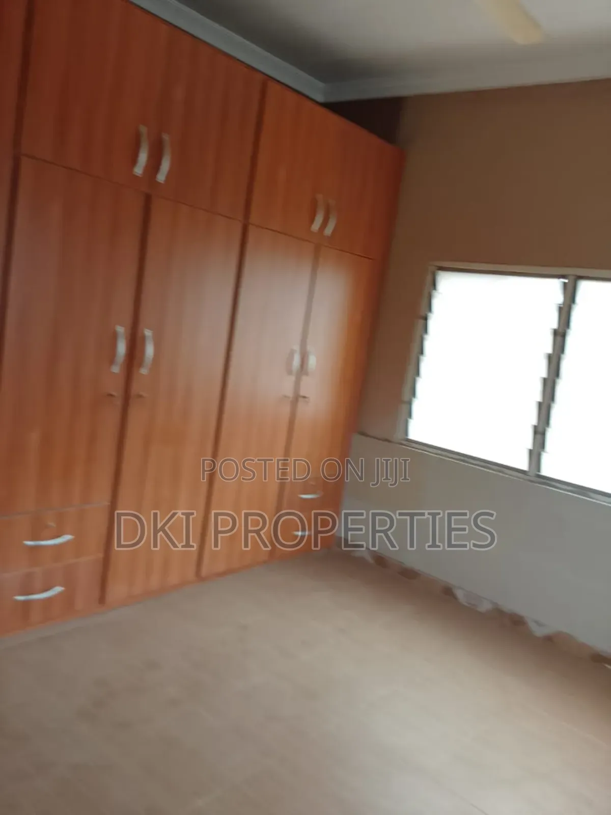 4bdrm House in Dki Properties, Adenta for rent