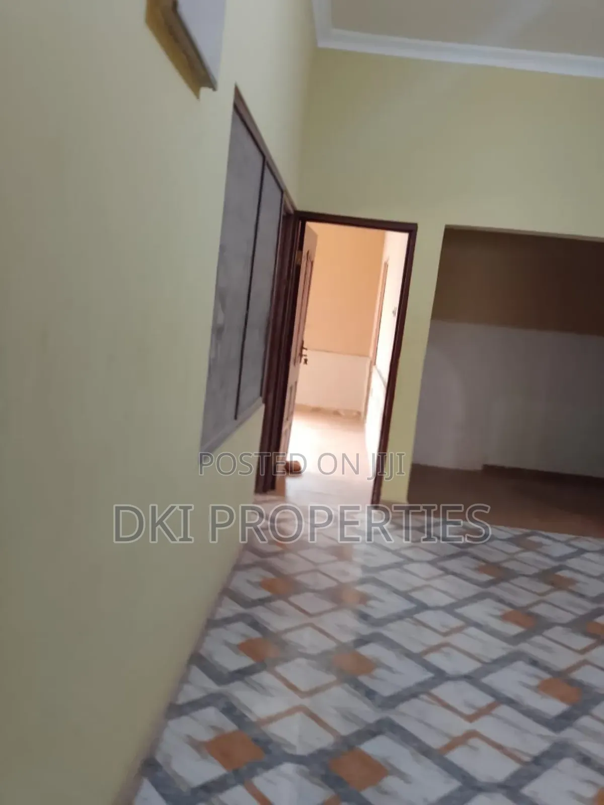 4bdrm House in Dki Properties, Adenta for rent
