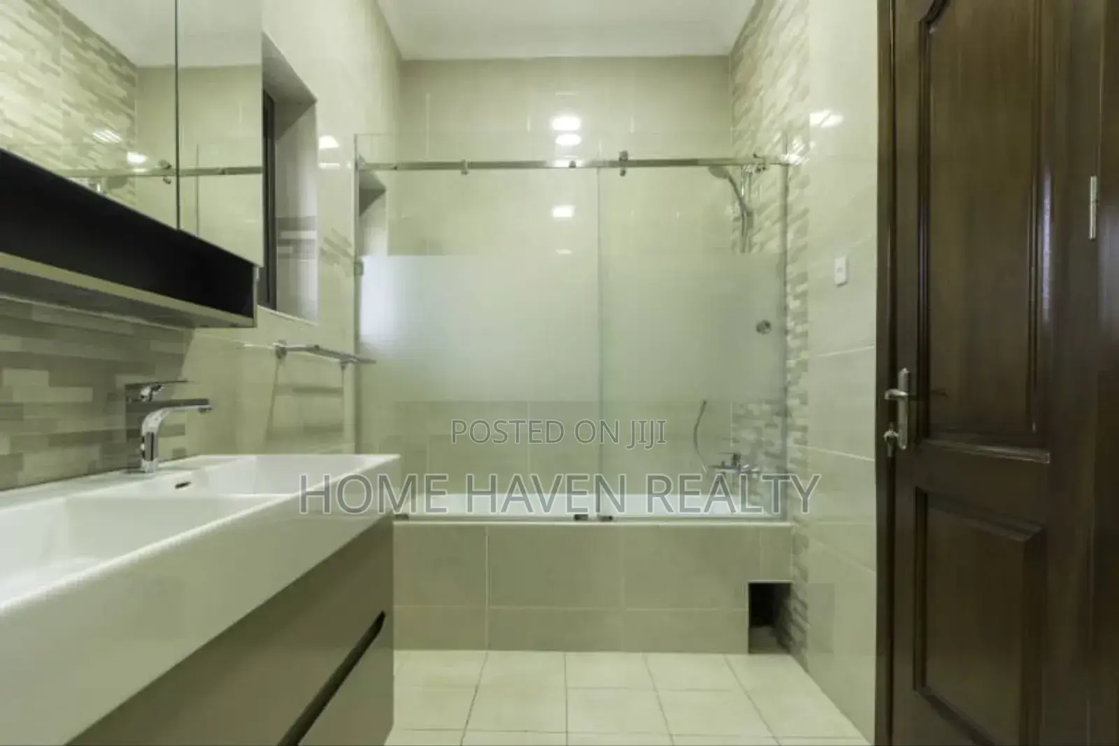4bdrm House in Abelemkpe for rent
