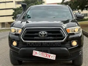 Toyota Tacoma 2022 Black