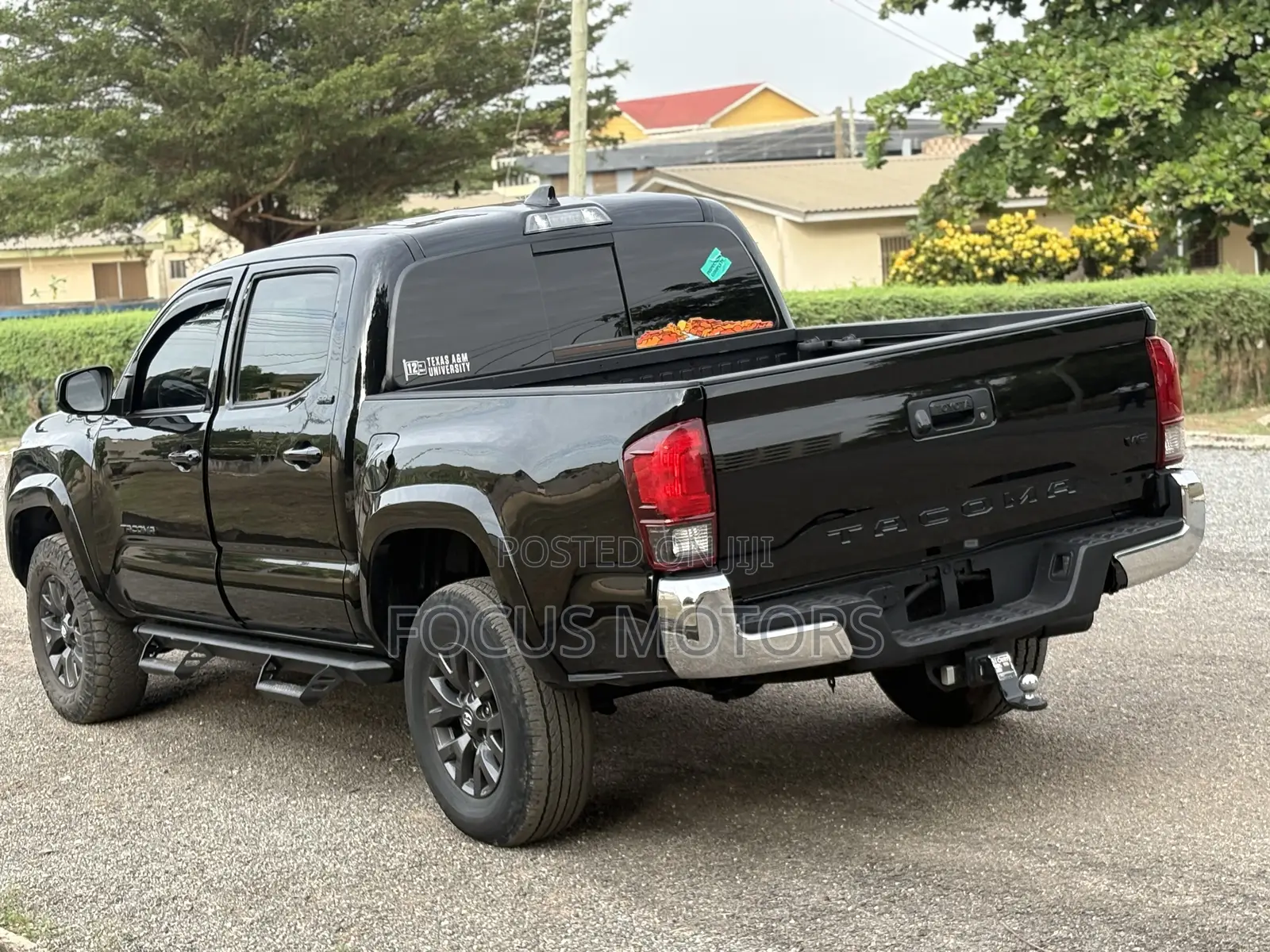 Toyota Tacoma 2022 Black