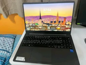 New Laptop Samsung Galaxy Book 2 8GB Intel Core I3 SSD 256GB