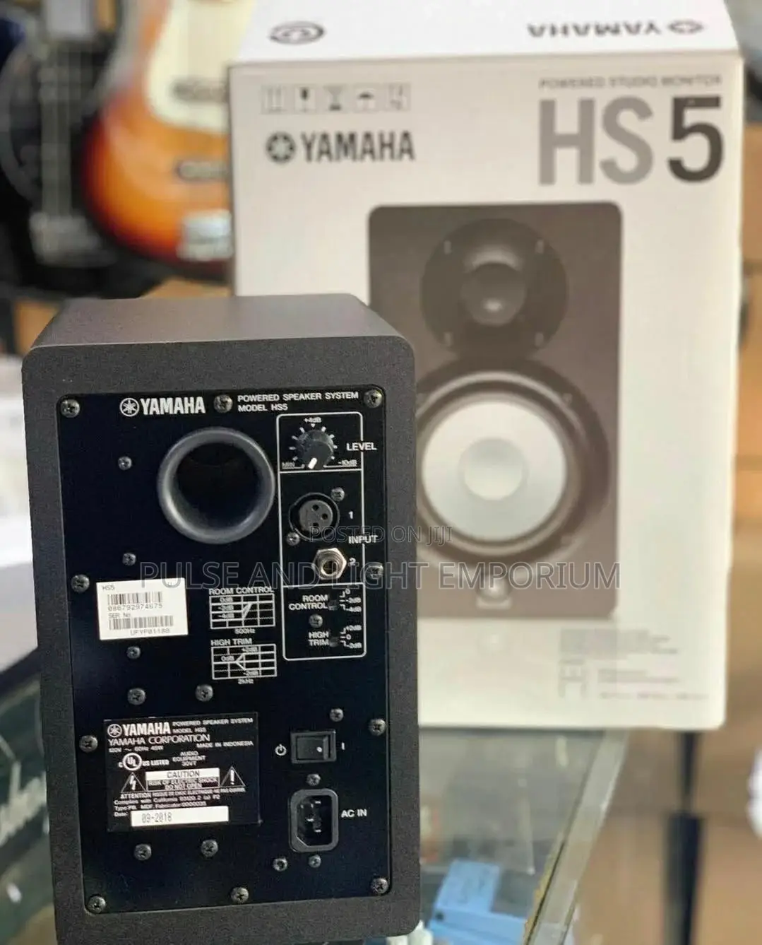 Yamaha Hs5 Powered Studio Monitors - Black