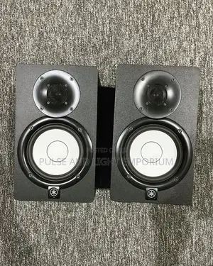 Yamaha Hs5 Powered Studio Monitors - Black