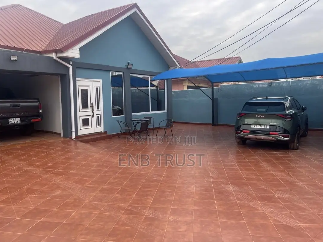 4bdrm House in Franko Estate, Ga East Municipal for rent