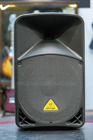 Behringer Eurolive B115d 1000w 15 Inch Powered Speaker