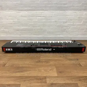 Roland Fantom-08 Music Workstation Keyboard